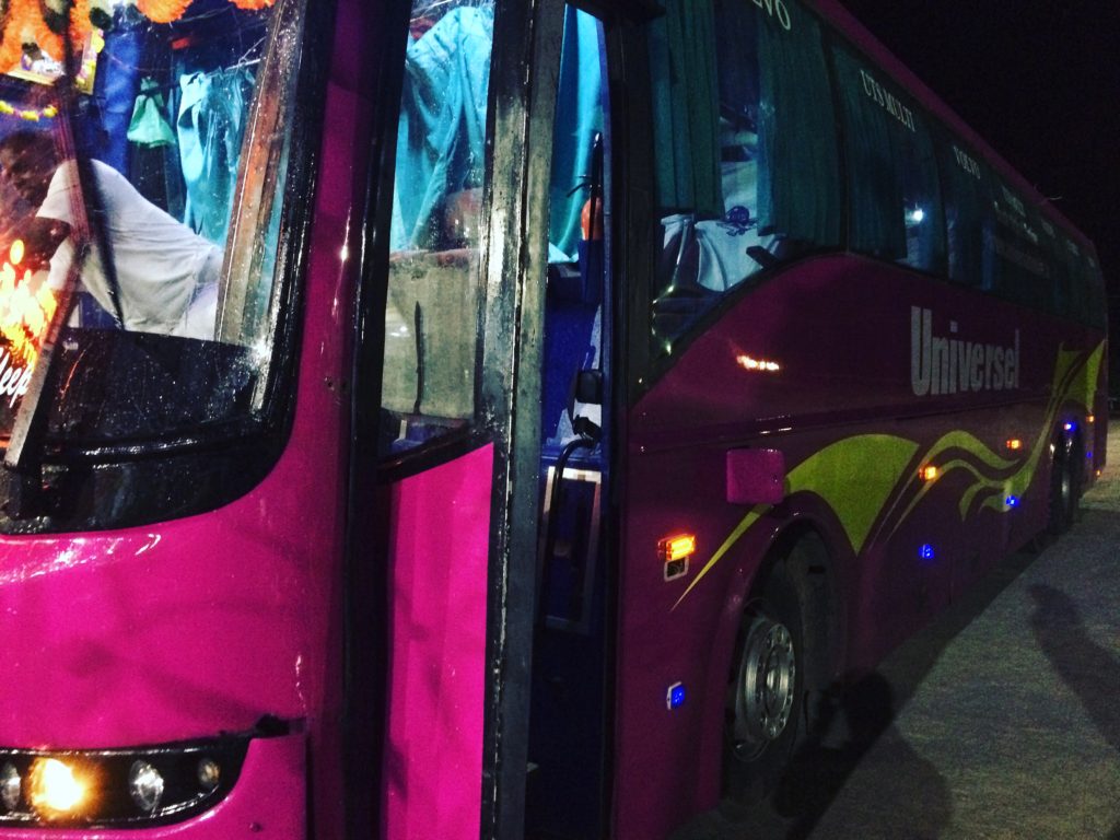 Universel Chennai to Pondicherry via ECR